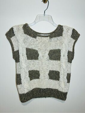 Yves Jennet Vtg Chunky Cable Sweater Vest in Cream and Brown